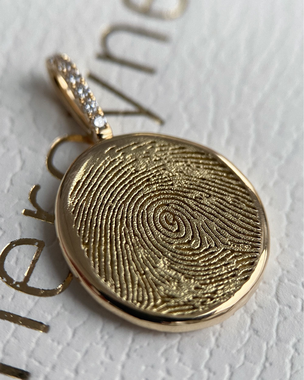 heroyne Fingerprint Necklace 18k Yellow Gold